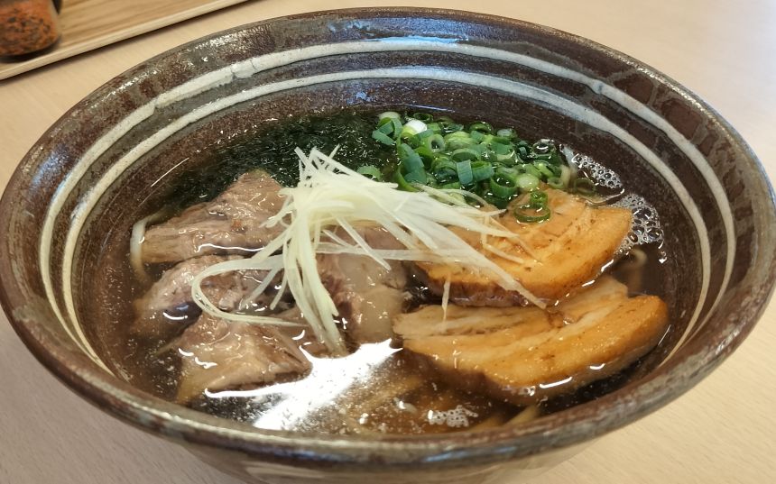 自家製麺沖縄そば　海と麦と