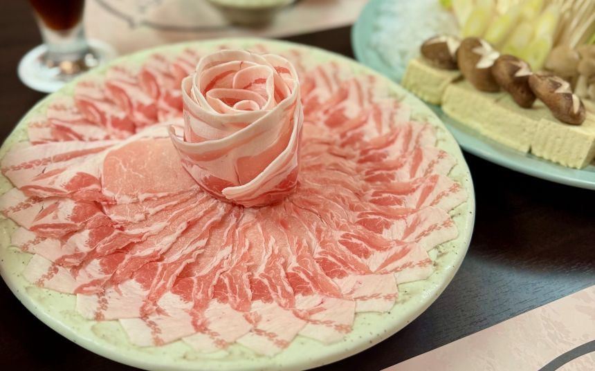 アグーしゃぶしゃぶ みるく 恩納村万座店