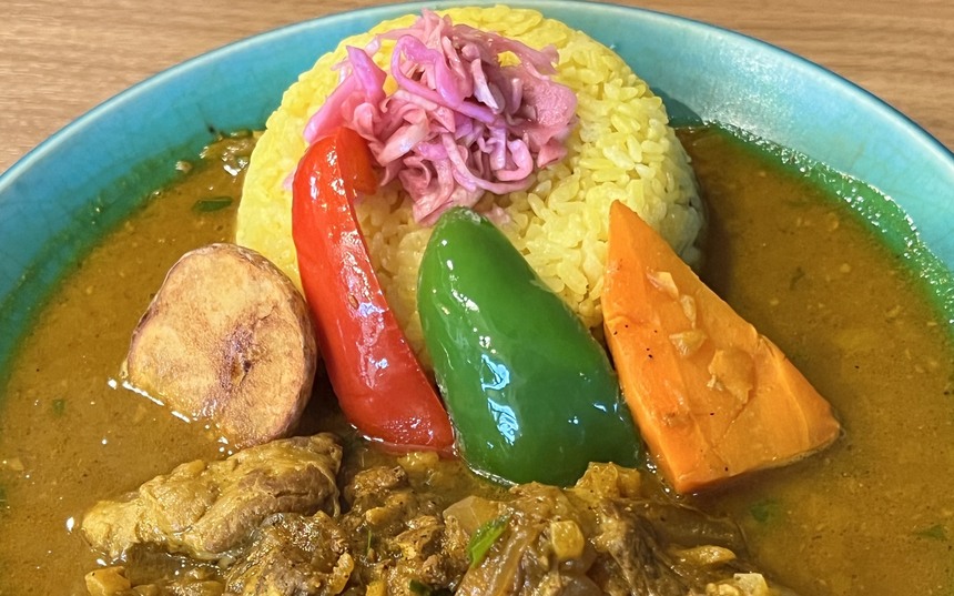 沖縄黒糖カレーのお店 あじとや 泡瀬店