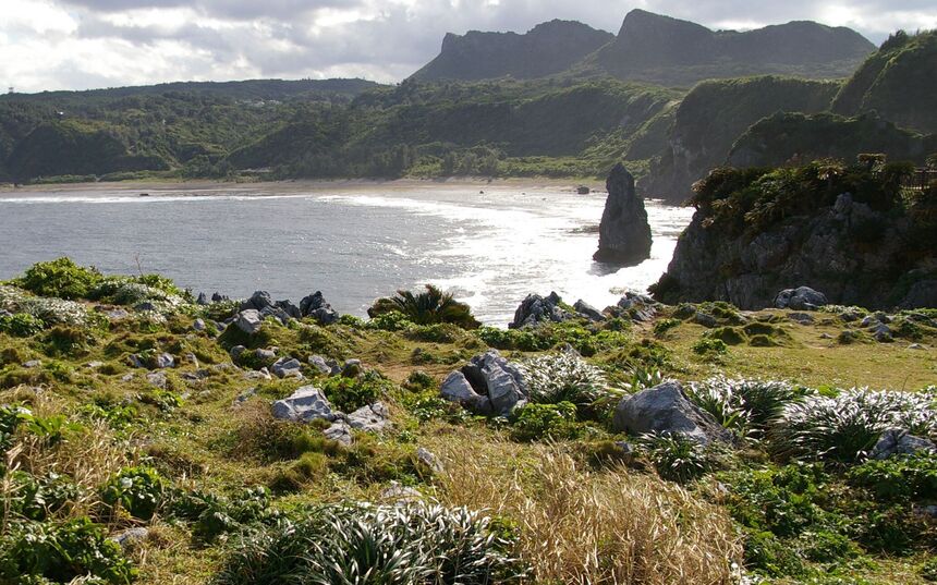 安須森御嶽(あすむいうたき/辺戸御嶽)